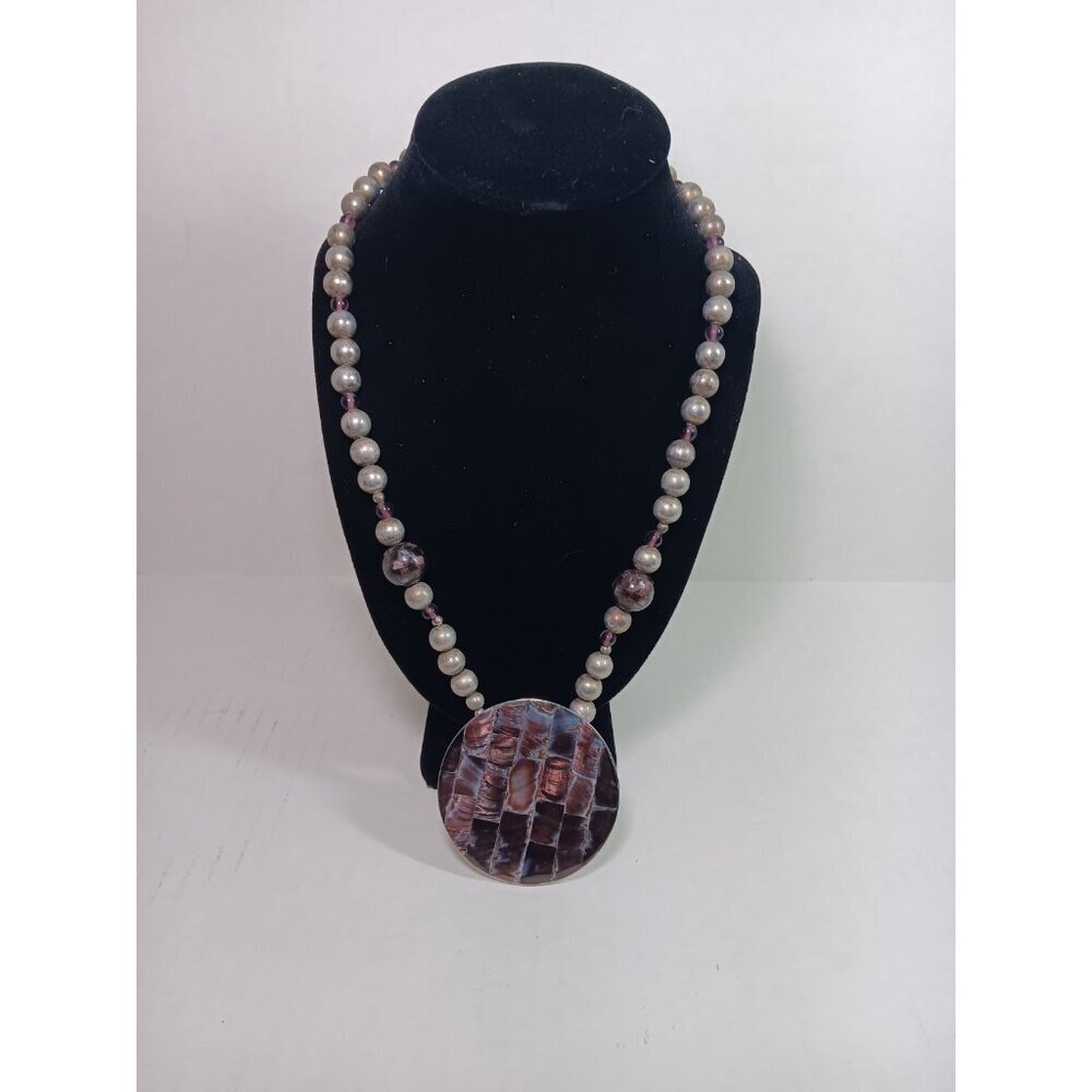 Vintage Karla Jordan Signed Mother Of Pearl Purple Pendant Metal Bead Necklace